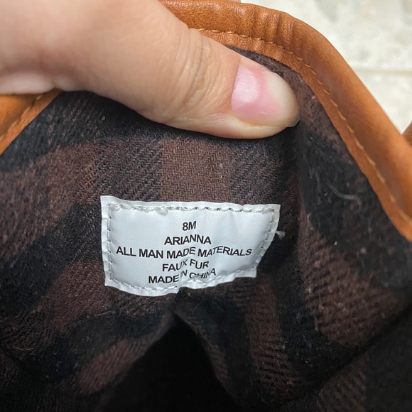 The Orginal Duck Boot - Picture 5 of 8